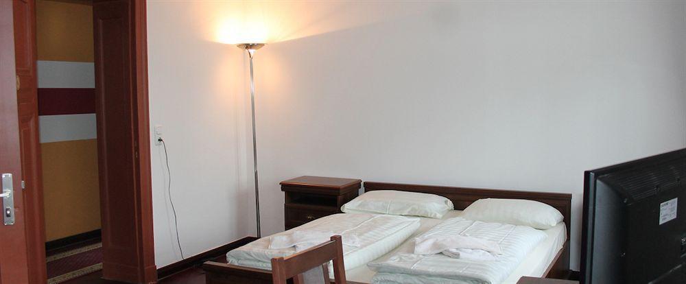 Adlernest Pension Berlin Exterior photo